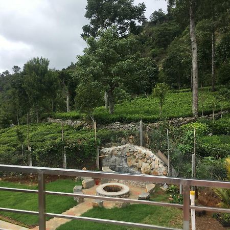 Silvertip Cafe & Homestay Kotagiri Esterno foto
